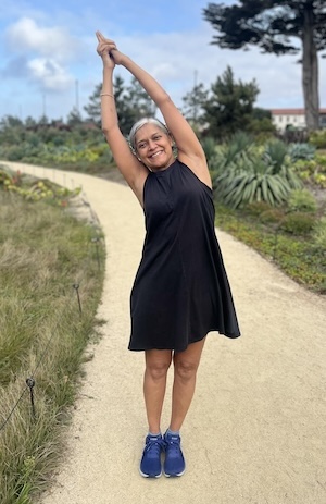 Manisha doing Ardha Chandrasana